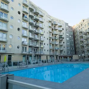 Appartement Cozy With Pool Close To The Sea 