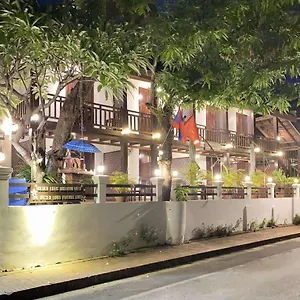 Golden Lotus Namkhan View Hotel
